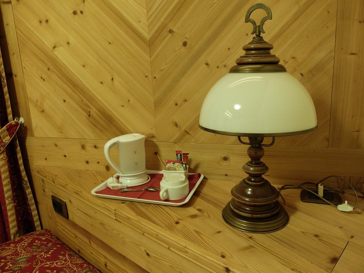Hotel Fosson Breuil-Cervinia Exteriér fotografie